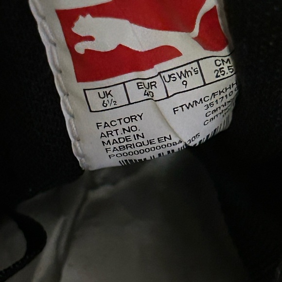 Puma Sneakers - Picture 9 of 9